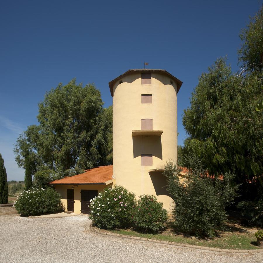 Agriturismo Le Pescine Vada Extérieur photo