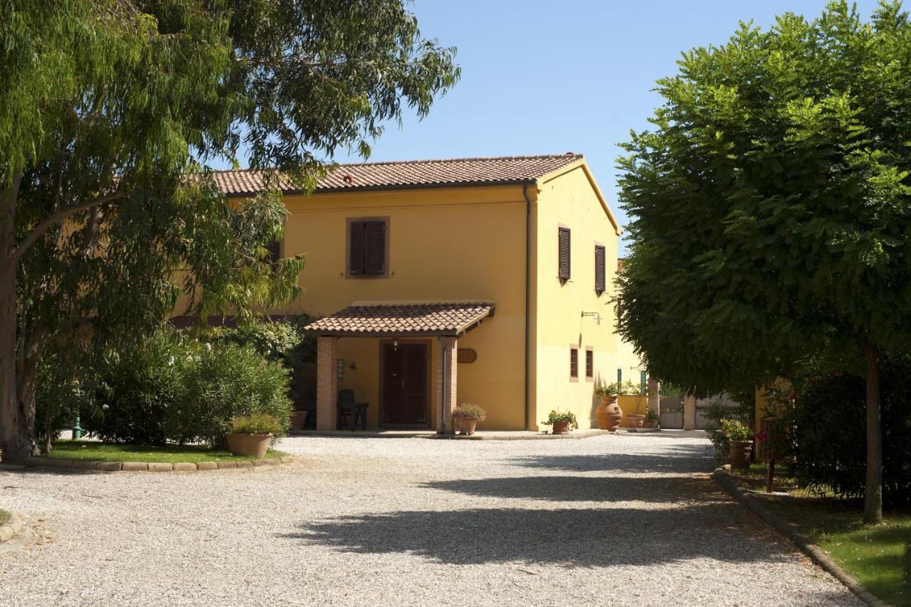 Agriturismo Le Pescine Vada Extérieur photo